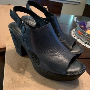 Born Leather Peep Toe Casual Platform Black Sz 9